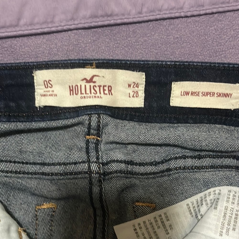 Hollister jeans